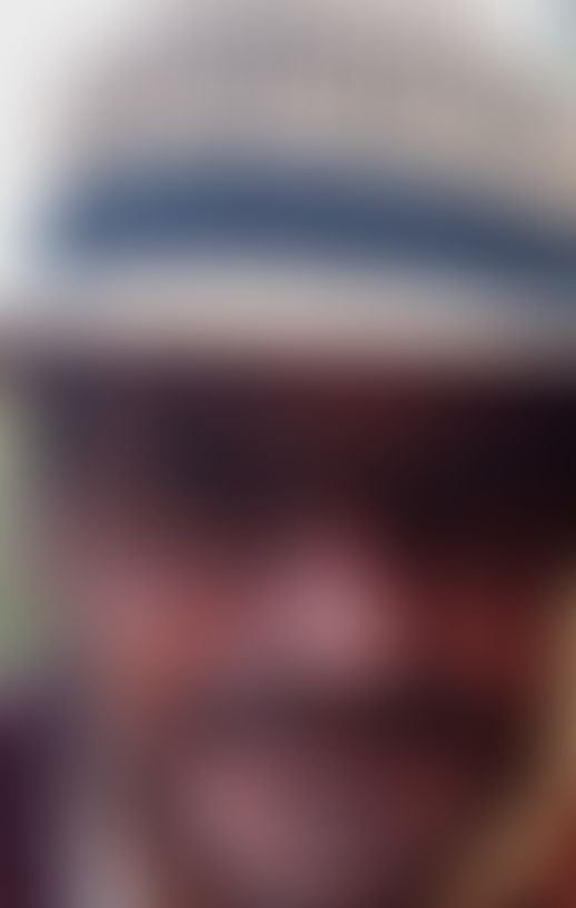 Yaël, Un homme, 51 ans, Jardin Exotique (2)